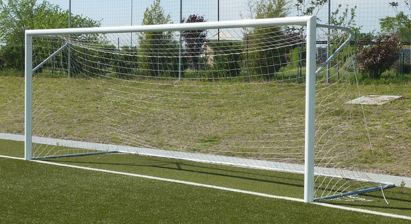 Porte calcio ridotte 6x2 in alluminio, con gomiti saldati, fisse, complete di bussole, ribaltina esclusa. CERTIFICATE UNI EN 748