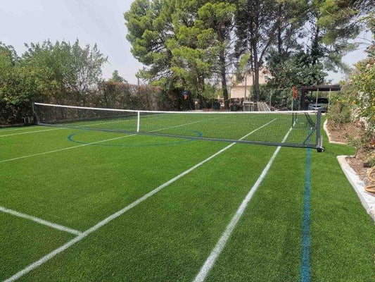 Impianto tennis in acciaio spostabile su ruote. Zavorra esclusa.